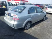 ✅ 2011 Chevrolet Aveo 1LT • VIN: KL1TD5DE8BB218206 • Lot: 41468978. Wystawiony na IAAI z przebiegiem 106 997 mil. Bezpłatny archiwum sprzedaży aukcyjnych z USA i szczegółowy raport historii pojazdu na DreamBid. Zdjęcie 4.