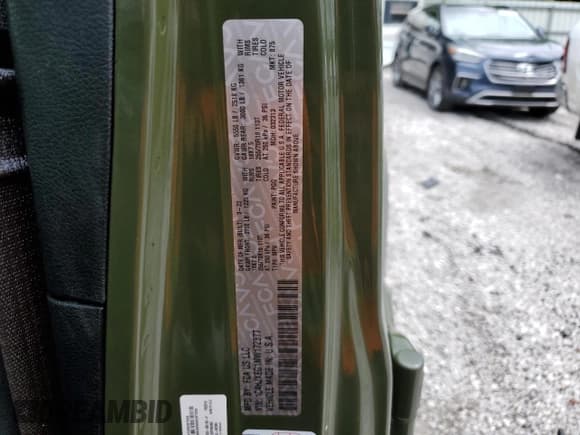 ✅ 2022 Jeep Wrangler Unlimited Sahara Altitude • VIN: 1C4HJXEG1NW172377 • Lot: 63107395. Listed on Copart with 33,920 mi. Free auction sales archive from the USA and detailed vehicle history report at DreamBid. Image 13.