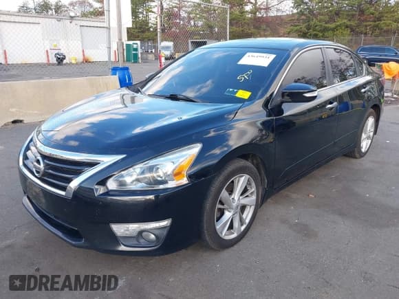 ✅ 2015 Nissan Altima SV • VIN: 1N4AL3AP5FC221809 • Lot: 43649931. Listed on IAAI with 116,599 mi. Free auction sales archive from the USA and detailed vehicle history report at DreamBid. Image 2.