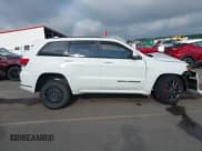 ✅ 2018 Jeep Grand Cherokee High Altitude • VIN: 1C4RJFCG7JC236693 • Lot: 42865760. Wystawiony na IAAI z przebiegiem 156 516 mil. Bezpłatny archiwum sprzedaży aukcyjnych z USA i szczegółowy raport historii pojazdu na DreamBid. Zdjęcie 13.
