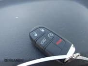 ✅ 2021 Jeep Grand Cherokee Limited • VIN: 1C4RJFBG6MC767860 • Лот: 41103120. Опубликован ранее на IAAI с пробегом 24 150 миль. Бесплатный доступ к архиву аукционных продаж из США и подробный отчёт об истории автомобиля на DreamBid. Изображение 11.