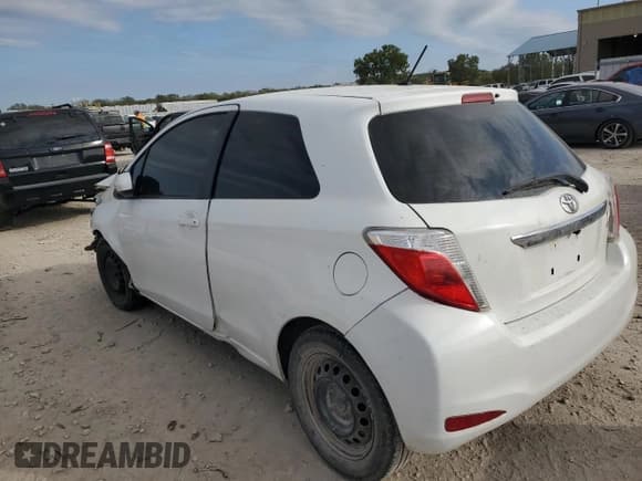 ✅ 2012 Toyota Yaris LE • VIN: JTDJTUD30CD541358 • Лот: 85377995. Опубликован ранее на Copart с пробегом Не указан. Бесплатный доступ к архиву аукционных продаж из США и подробный отчёт об истории автомобиля на DreamBid. Изображение 2.