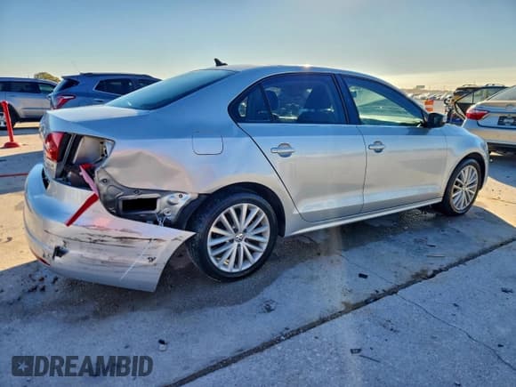 ✅ 2011 Volkswagen Jetta SEL • VIN: 3VWLX7AJ1BM360397 • Lot: 94114605. Listed on Copart with 74,261 mi. Free auction sales archive from the USA and detailed vehicle history report at DreamBid. Image 3.