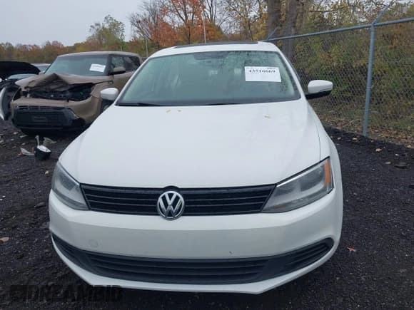 ✅ 2012 Volkswagen Jetta SE • VIN: 3VWDP7AJXCM468779 • Лот: 43516669. Опубликован ранее на IAAI с пробегом 153 442 миль. Бесплатный доступ к архиву аукционных продаж из США и подробный отчёт об истории автомобиля на DreamBid. Изображение 12.
