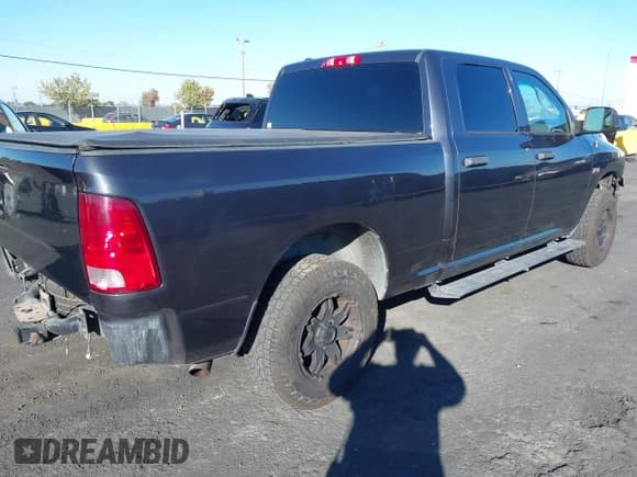 ✅ 2017 Ram 1500 Tradesman • VIN: 1C6RR7ST3HS594975 • Лот: 43482874. Опубликован ранее на IAAI с пробегом 151 266 миль. Бесплатный доступ к архиву аукционных продаж из США и подробный отчёт об истории автомобиля на DreamBid. Изображение 4.