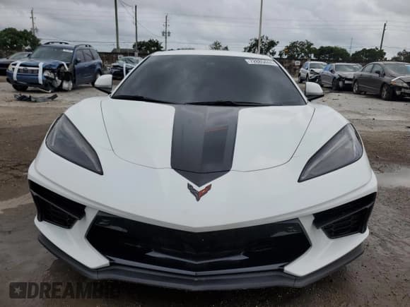 ✅ 2022 Chevrolet Corvette 2LT • VIN: 1G1YB3D46N5114776 • Lot: 72885444. Wystawiony na Copart z przebiegiem Nie podano. Bezpłatny archiwum sprzedaży aukcyjnych z USA i szczegółowy raport historii pojazdu na DreamBid. Zdjęcie 5.