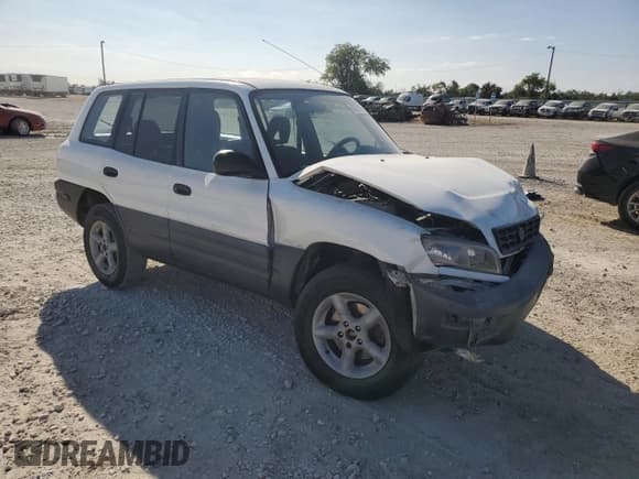 ✅ 1998 Toyota RAV4 • VIN: JT3GP10VXW0031118 • Лот: 87271205. Опубликован ранее на Copart с пробегом 268 123 миль. Бесплатный доступ к архиву аукционных продаж из США и подробный отчёт об истории автомобиля на DreamBid. Изображение 4.