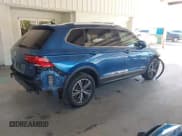 ✅ 2018 Volkswagen Tiguan SEL • VIN: 3VV3B7AX4JM109914 • Лот: 43307675. Опубликован ранее на IAAI с пробегом 78 824 миль. Бесплатный доступ к архиву аукционных продаж из США и подробный отчёт об истории автомобиля на DreamBid. Изображение 4.