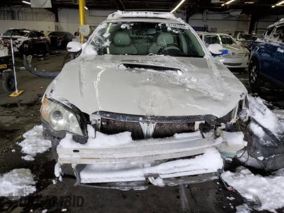 ✅ 2008 Subaru Outback XT Limited • VIN: 4S4BP63C486309746 • Лот: 87487564. Опубликован ранее на Copart с пробегом 187 688 миль. Бесплатный доступ к архиву аукционных продаж из США и подробный отчёт об истории автомобиля на DreamBid. Изображение 5.