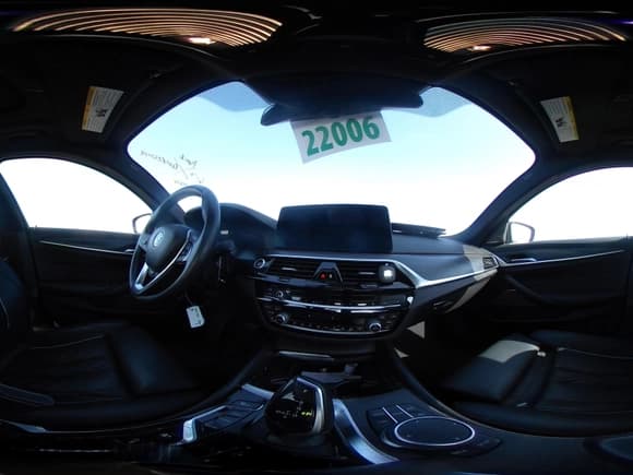 ✅ 2022 BMW 5 Series 530e • VIN: WBA13AG02NCH64896 • Lot: 42525919. Listed on IAAI with 38,965 mi. Free auction sales archive from the USA and detailed vehicle history report at DreamBid. Image 18.