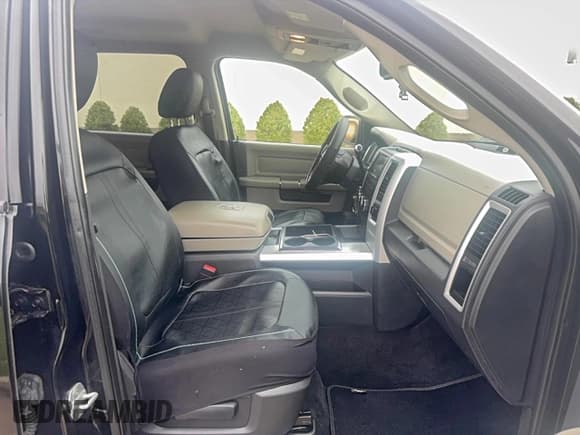 ✅ 2012 Ram 2500 SLT • VIN: 3C6UD5DL4CG172014 • Lot: 95305445. Listed on Copart with 17,956 mi. Free auction sales archive from the USA and detailed vehicle history report at DreamBid. Image 5.