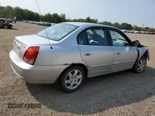 2005 Hyundai Elantra GLS with VIN KMHDN45D25U014113, listed as a Copart auction lot 71258844 with 199,862 mi miles and Salvage title. Bid and sale history available at DreamBid. Image 3.