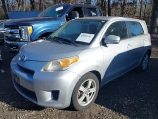 ✅ 2008 Scion xD • VIN: JTKKU10448J009711 • Lot: 43880341. Listed on IAAI with 122,171 mi. Free auction sales archive from the USA and detailed vehicle history report at DreamBid. Image 2.