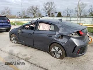 ✅ 2018 Hyundai Ioniq Blue • VIN: KMHC65LC3JU075425 • Lot: 50436785. Wystawiony na Copart z przebiegiem 176 136 mil. Bezpłatny archiwum sprzedaży aukcyjnych z USA i szczegółowy raport historii pojazdu na DreamBid. Zdjęcie 2.