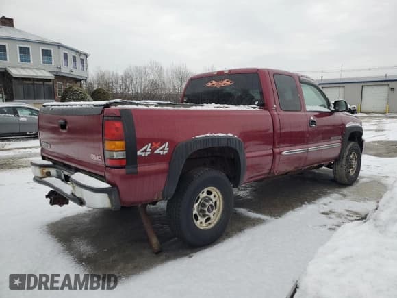 ✅ 2004 GMC Sierra 2500HD SLE • VIN: 1GTHK29U54E125972 • Lot: 46712105. Wystawiony na Copart z przebiegiem 298 972 mil. Bezpłatny archiwum sprzedaży aukcyjnych z USA i szczegółowy raport historii pojazdu na DreamBid. Zdjęcie 3.
