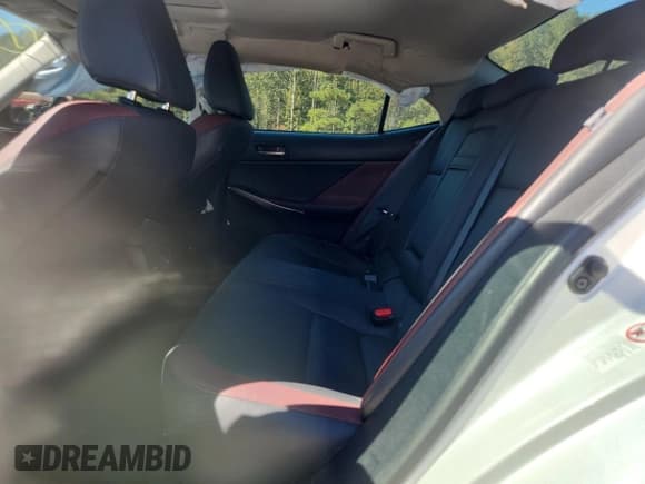 ✅ 2017 Lexus IS 300 • VIN: JTHCM1D24H5019232 • Lot: 89829495. Listed on Copart with 40,939 mi. Free auction sales archive from the USA and detailed vehicle history report at DreamBid. Image 10.