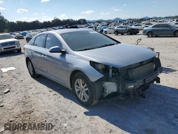 ✅ 2017 Hyundai Sonata 2.4L • VIN: 5NPE24AF4HH519982 • Лот: 81936125. Опубликован ранее на Copart с пробегом 158 936 миль. Бесплатный доступ к архиву аукционных продаж из США и подробный отчёт об истории автомобиля на DreamBid. Изображение 4.