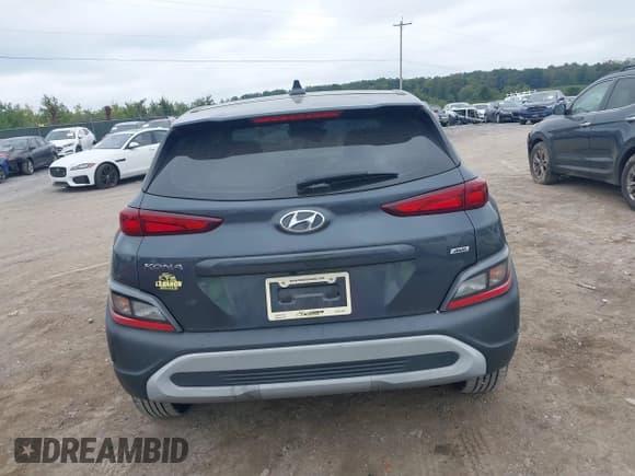 ✅ 2022 Hyundai Kona SE • VIN: KM8K2CAB7NU804196 • Лот: 43276736. Опубликован ранее на IAAI с пробегом 58 382 миль. Бесплатный доступ к архиву аукционных продаж из США и подробный отчёт об истории автомобиля на DreamBid. Изображение 16.