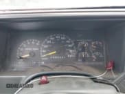 ✅ 1998 Chevrolet Silverado 1500 • VIN: 2GCEC19RXW1108997 • Лот: 43738478. Опубликован ранее на IAAI с пробегом 191 229 миль. Бесплатный доступ к архиву аукционных продаж из США и подробный отчёт об истории автомобиля на DreamBid. Изображение 7.