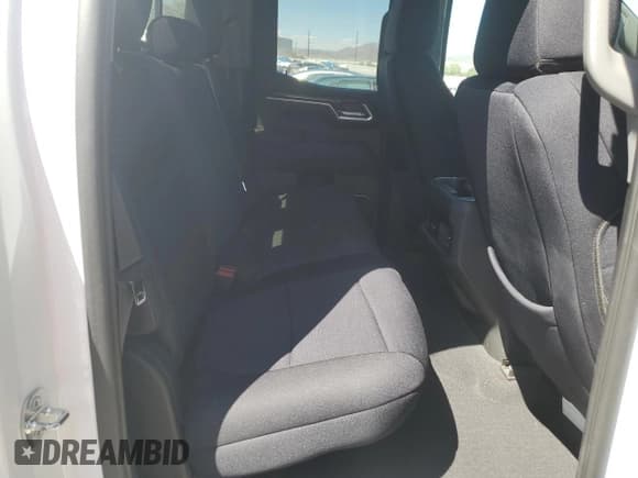 ✅ 2022 Chevrolet Silverado 1500 • VIN: 1GCVDDET1NZ505312 • Лот: 68635944. Опубликован ранее на Copart с пробегом 52 676 миль. Бесплатный доступ к архиву аукционных продаж из США и подробный отчёт об истории автомобиля на DreamBid. Изображение 10.