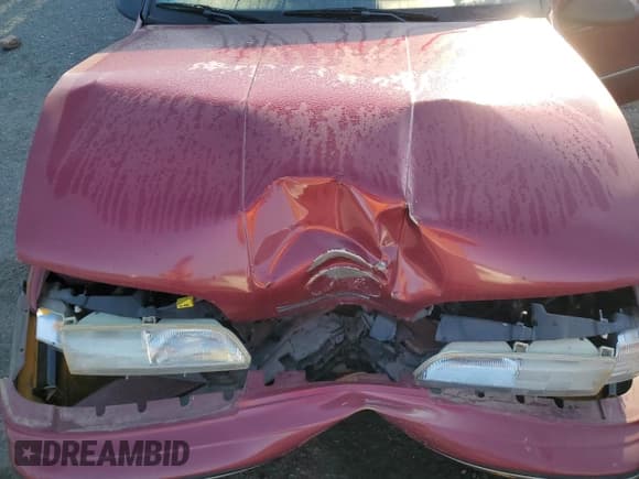 ✅ 1989 Ford Thunderbird • VIN: 1FAPP6042KH177093 • Lot: 71107145. Wystawiony na Copart z przebiegiem 77 889 mil. Bezpłatny archiwum sprzedaży aukcyjnych z USA i szczegółowy raport historii pojazdu na DreamBid. Zdjęcie 11.