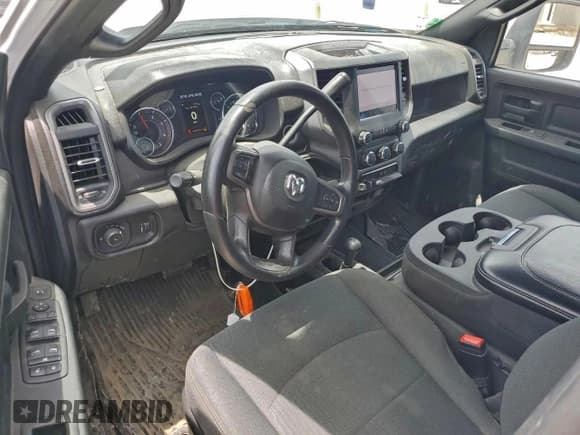 ✅ 2023 Ram 3500 Tradesman • VIN: 3C63RRGL1PG652131 • Lot: 94653375. Wystawiony na Copart z przebiegiem 166 778 mil. Bezpłatny archiwum sprzedaży aukcyjnych z USA i szczegółowy raport historii pojazdu na DreamBid. Zdjęcie 8.