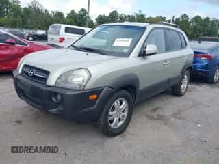 2006 Hyundai Tucson GLS with VIN KM8JN72D86U257564, listed as a IAAI auction lot 43199464 with 99,221 mi miles and . Bid and sale history available at DreamBid. Image 2.