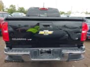 ✅ 2018 Chevrolet Colorado 4WD LT • VIN: 1GCGTCEN7J1307902 • Лот: 43288741. Опубликован ранее на IAAI с пробегом 123 143 миль. Бесплатный доступ к архиву аукционных продаж из США и подробный отчёт об истории автомобиля на DreamBid. Изображение 16.