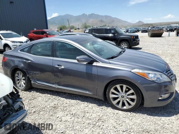 ✅ 2012 Hyundai Azera • VIN: KMHFH4JG7CA194767 • Лот: 58626265. Опубликован ранее на Copart с пробегом 71 213 миль. Бесплатный доступ к архиву аукционных продаж из США и подробный отчёт об истории автомобиля на DreamBid. Изображение 4.