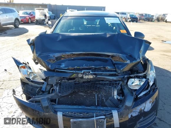 ✅ 2014 Chevrolet Cruze LS • VIN: 1G1PA5SH6E7342457 • Лот: 43663446. Опубликован ранее на IAAI с пробегом 145 382 миль. Бесплатный доступ к архиву аукционных продаж из США и подробный отчёт об истории автомобиля на DreamBid. Изображение 6.