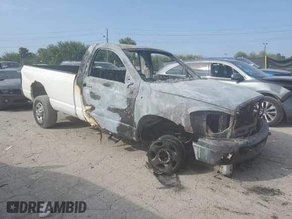 ✅ 2006 Dodge 2500 ST • VIN: 3D7KS26D76G290465 • Lot: 80106695. Wystawiony na Copart z przebiegiem Nie podano. Bezpłatny archiwum sprzedaży aukcyjnych z USA i szczegółowy raport historii pojazdu na DreamBid. Zdjęcie 4.