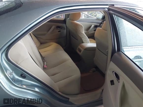 ✅ 2007 Toyota Camry LE • VIN: JTNBE46KX73004197 • Lot: 43188030. Listed on IAAI with 243,578 mi. Free auction sales archive from the USA and detailed vehicle history report at DreamBid. Image 8.