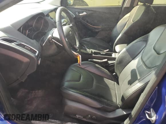 ✅ 2015 Ford Focus Titanium • VIN: 1FADP3N28FL254643 • Лот: 80700465. Опубликован ранее на Copart с пробегом 94 389 миль. Бесплатный доступ к архиву аукционных продаж из США и подробный отчёт об истории автомобиля на DreamBid. Изображение 7.