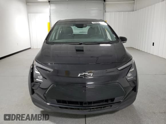 ✅ 2023 Chevrolet Bolt EV 1LT • VIN: 1G1FW6S06P4178418 • Lot: 56703465. Wystawiony na Copart z przebiegiem 42 582 mil. Bezpłatny archiwum sprzedaży aukcyjnych z USA i szczegółowy raport historii pojazdu na DreamBid. Zdjęcie 5.