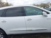 ✅ 2022 Buick Enclave Premium • VIN: 5GAERCKW5NJ186135 • Лот: 41987275. Опубликован ранее на IAAI с пробегом 54 362 миль. Бесплатный доступ к архиву аукционных продаж из США и подробный отчёт об истории автомобиля на DreamBid. Изображение 14.