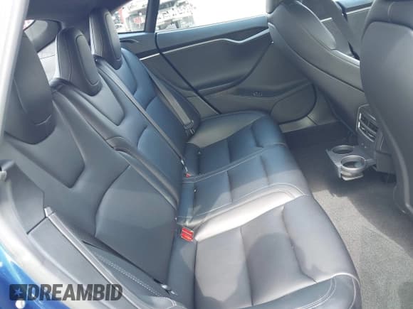 ✅ 2021 Tesla Model S Performance • VIN: 5YJSA1E43MF424593 • Lot: 42198084. Listed on IAAI with 74,546 mi. Free auction sales archive from the USA and detailed vehicle history report at DreamBid. Image 8.