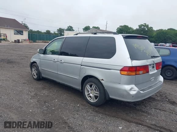 ✅ 2003 Honda Odyssey EX • VIN: 5FNRL18623B051129 • Lot: 40065538. Listed on IAAI with Not provided. Free auction sales archive from the USA and detailed vehicle history report at DreamBid. Image 3.
