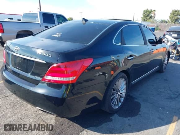 2014 Hyundai Equus Signature с VIN KMHGH4JH7EU087538, выставлен на аукционе IAAI как лот 43231619 с пробегом 83 778 миль миль и . История ставок и продаж доступна на DreamBid. Изображение 4.
