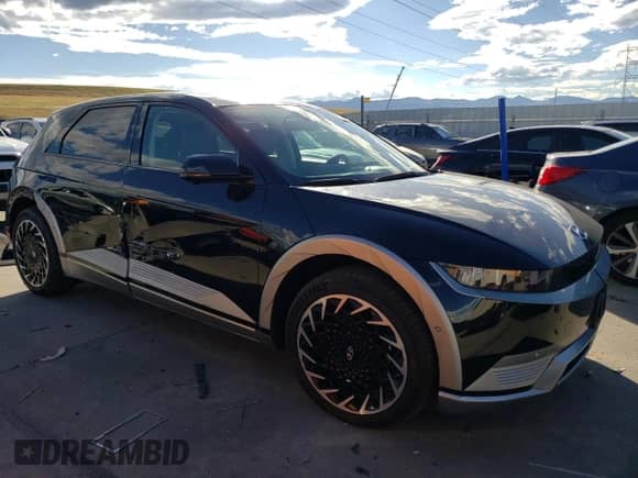 2023 Hyundai Ioniq 5 Limited z VIN KM8KRDAF0PU199798, wystawiony jako Copart lot #68714834 z przebiegiem 5 876 mil mil oraz Szkoda całkowita • Salvage title. Historia ofert i sprzedaży dostępna na DreamBid. Obrazek 4.