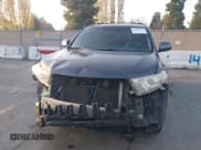 ✅ 2012 Toyota Highlander SE • VIN: 5TDBK3EH1CS172865 • Lot: 43763952. Wystawiony na IAAI z przebiegiem 139 722 mil. Bezpłatny archiwum sprzedaży aukcyjnych z USA i szczegółowy raport historii pojazdu na DreamBid. Zdjęcie 12.