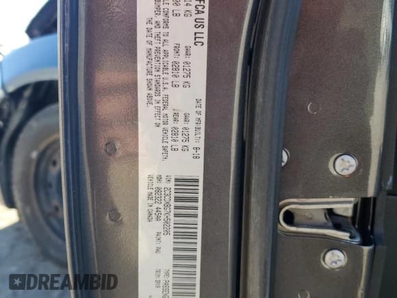 ✅ 2019 Dodge Charger SXT • VIN: 2C3CDXBG7KH502205 • Lot: 90031315. Wystawiony na Copart z przebiegiem 147 608 mil. Bezpłatny archiwum sprzedaży aukcyjnych z USA i szczegółowy raport historii pojazdu na DreamBid. Zdjęcie 12.