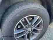 2018 Jeep Grand Cherokee Sterling z VIN 1C4RJFBG8JC162167, wystawiony jako Copart lot #91731335 z przebiegiem 128 078 mil mil oraz Czysty tytuł • Clean title. Historia ofert i sprzedaży dostępna na DreamBid. Obrazek 13.