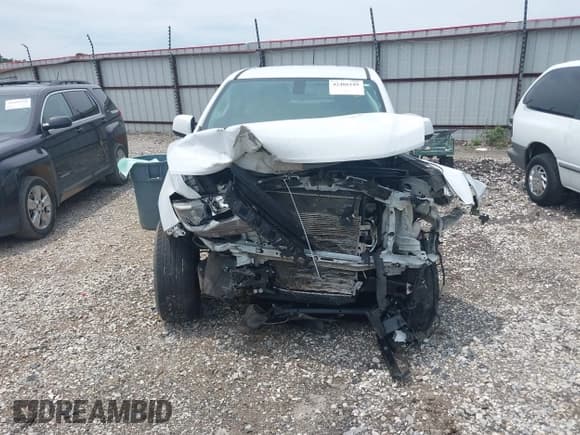 ✅ 2018 Chevrolet Colorado 4WD Work Truck • VIN: 1GCGTBEN5J1226794 • Лот: 42486189. Опубликован ранее на IAAI с пробегом Не указан. Бесплатный доступ к архиву аукционных продаж из США и подробный отчёт об истории автомобиля на DreamBid. Изображение 12.