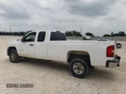 ✅ 2009 Chevrolet Silverado 2500HD Work Truck • VIN: 1GCHC49K29E109971 • Лот: 54607675. Опубликован ранее на Copart с пробегом 306 048 миль. Бесплатный доступ к архиву аукционных продаж из США и подробный отчёт об истории автомобиля на DreamBid. Изображение 2.