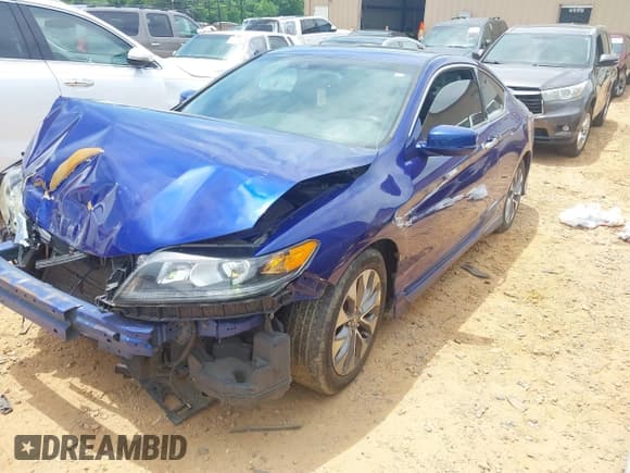 ✅ 2013 Honda Accord EX-L • VIN: 1HGCT1B88DA006692 • Lot: 42325456. Listed on IAAI with Not provided. Free auction sales archive from the USA and detailed vehicle history report at DreamBid. Image 17.