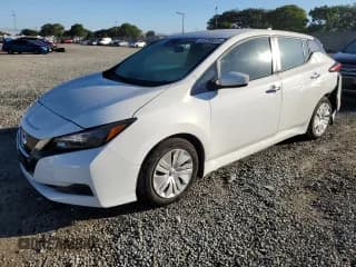 ✅ 2020 Nissan LEAF S • VIN: 1N4AZ1BPXLC302141 • Lot: 87290025. Wystawiony na Copart z przebiegiem 86 694 mil. Bezpłatny archiwum sprzedaży aukcyjnych z USA i szczegółowy raport historii pojazdu na DreamBid. Zdjęcie 1.