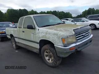 ✅ 1997 Toyota T100 DX • VIN: JT4UN22D0V0047941 • Лот: 43066970. Опубликован ранее на IAAI с пробегом 267 508 миль. Бесплатный доступ к архиву аукционных продаж из США и подробный отчёт об истории автомобиля на DreamBid. Изображение 1.