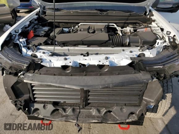 ✅ 2024 Chevrolet Colorado 4WD Z71 • VIN: 1GCPTDEK1R1201968 • Лот: 78048674. Опубликован ранее на Copart с пробегом 689 миль. Бесплатный доступ к архиву аукционных продаж из США и подробный отчёт об истории автомобиля на DreamBid. Изображение 11.