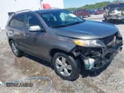 ✅ 2013 Kia Sorento EX • VIN: 5XYKU4A27DG394164 • Lot: 41949711. Listed on IAAI with 213,407 mi. Free auction sales archive from the USA and detailed vehicle history report at DreamBid. Image 1.