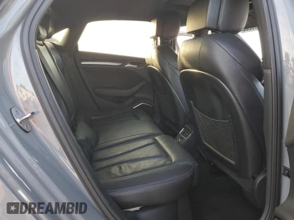 ✅ 2015 Audi A3 Premium • VIN: WAUBFGFF6F1070162 • Лот: 92470585. Опубликован ранее на Copart с пробегом 144 952 миль. Бесплатный доступ к архиву аукционных продаж из США и подробный отчёт об истории автомобиля на DreamBid. Изображение 10.